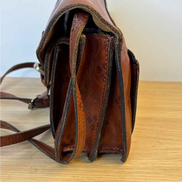 Patricia Nash Cassano Cognac Brown Leather Crossbody Bag - Picture 6 of 13